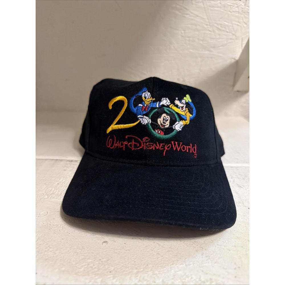 NEW VINTAGE WALT DISNEY WORLD 2000 Y2K Mickey Donald Goofy Tags